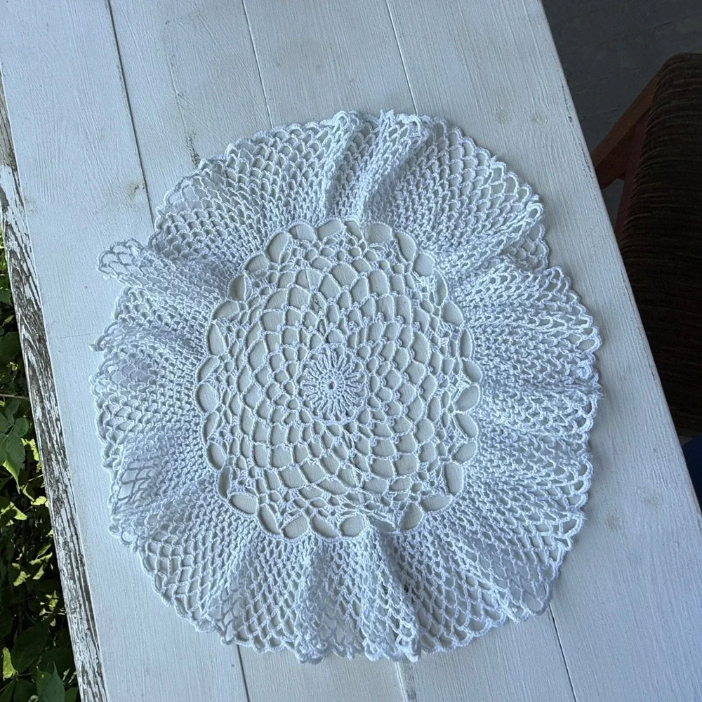 Vintage Handmade Crochet Doily Set White Cream Lace Table Decor 2pc
